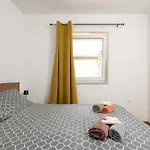 Luce 아파트 Ližnjan