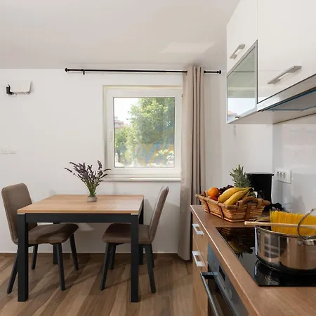 Appartement Luce Ližnjan